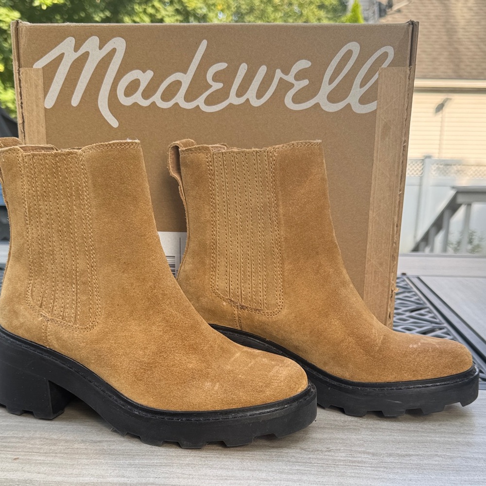 Madewell Tan Suede Ankle Booties